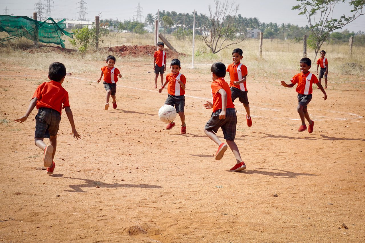 Football & Sports
